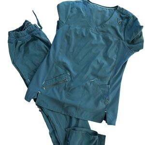 Scrubstar Women's Teal Jogger Set